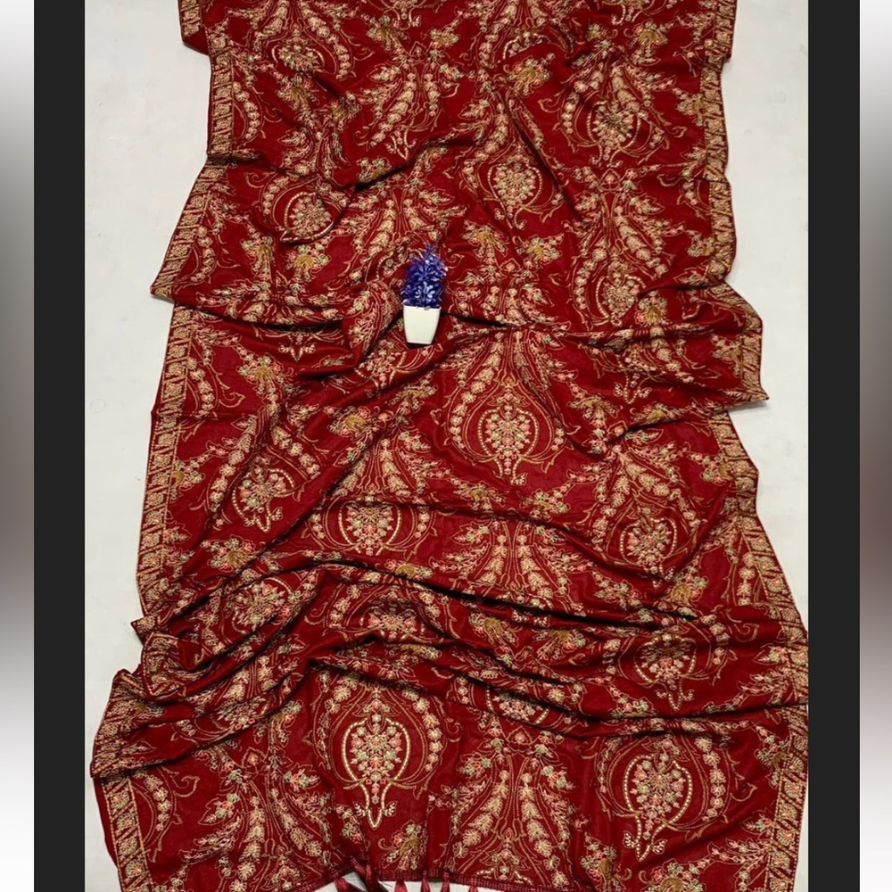 Pskistani Bareeze full length shwal. All hand and machine embroidery with three